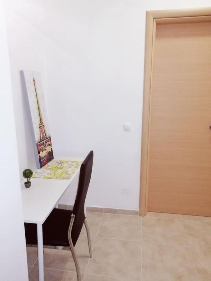 Maridel Underground Apartment Heraklion Exterior foto